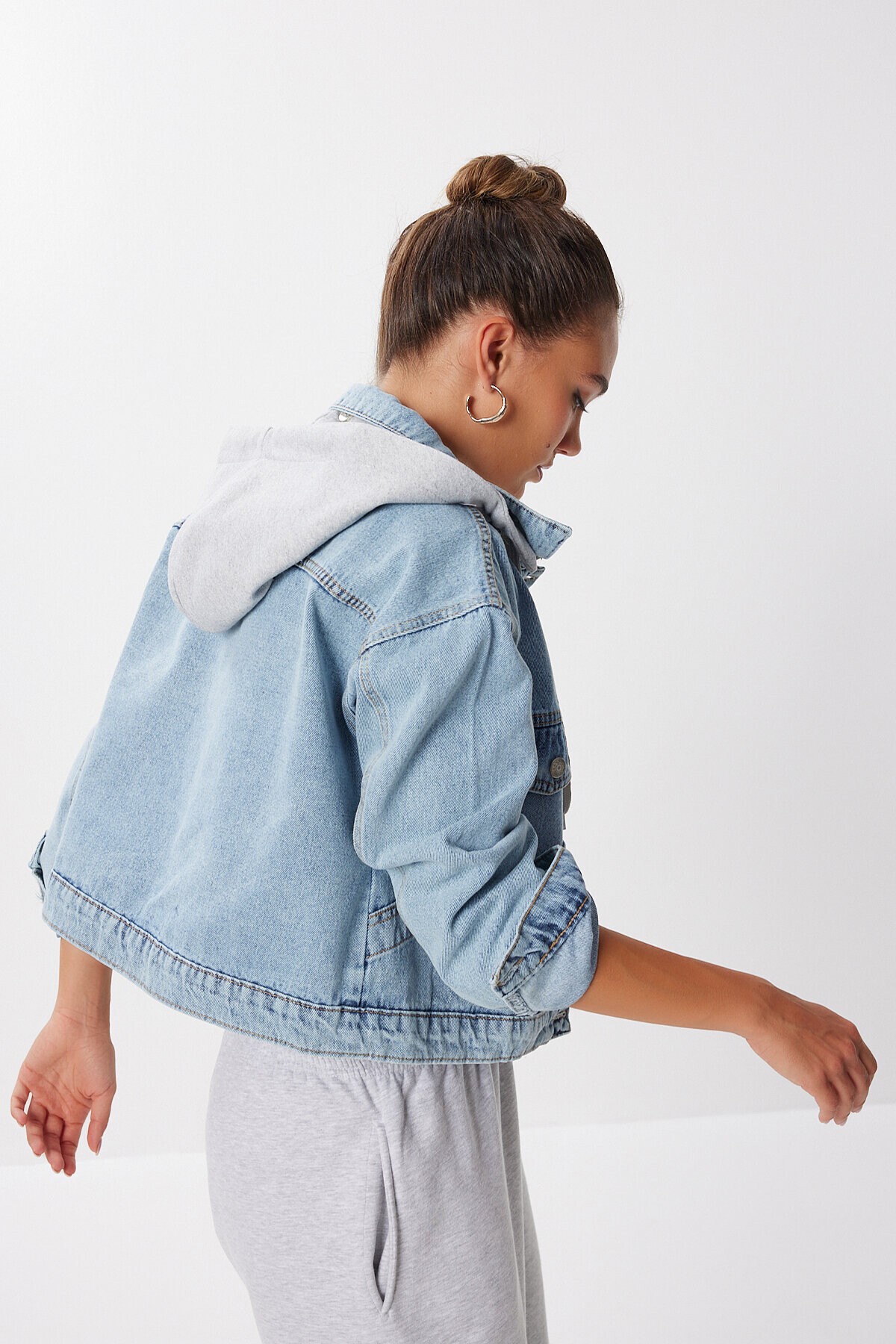 Çıkarılabilir Kapüşonlu Denim Ceket AÇIK MAVİ LAN0072