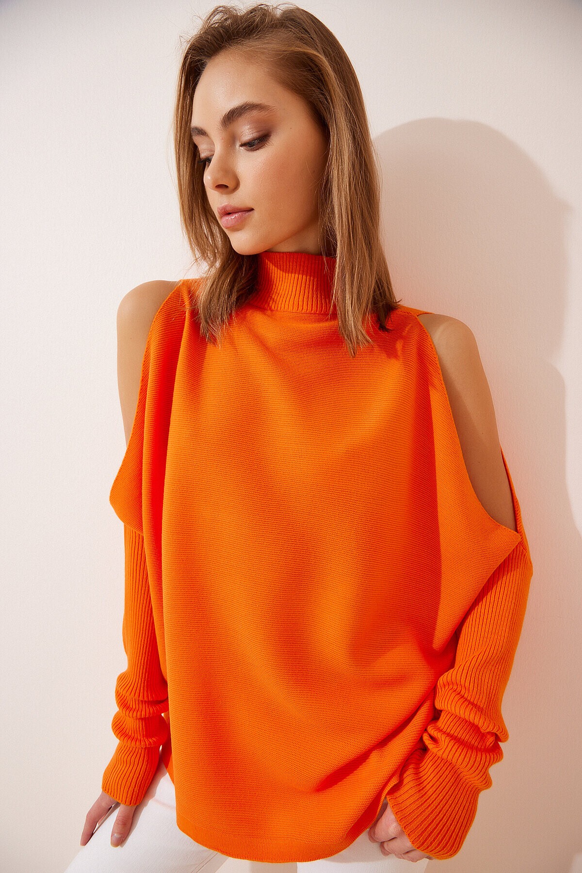 Cut Out Detaylı Oversize Triko Kazak ORANJ LAS0009