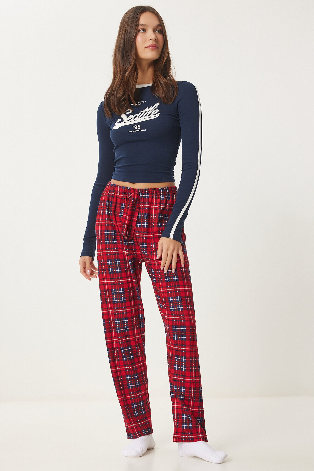 Desenli Yumuşak Dokulu Örme Pijama Altı KIRMIZI LACİVERT LCE0002
