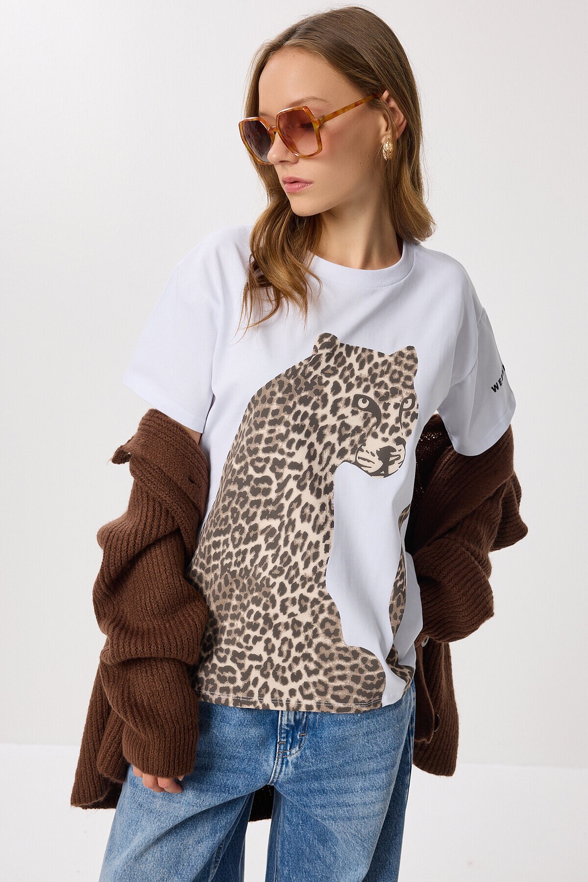 Leopar Baskılı Pamuklu Örme T-shirt BEYAZ LAN0069