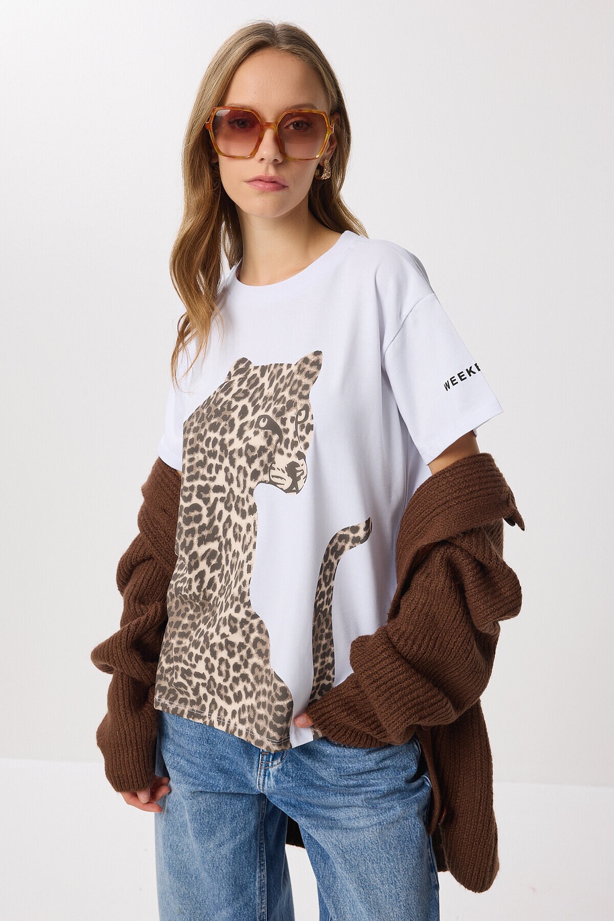 Leopar Baskılı Pamuklu Örme T-shirt BEYAZ LAN0069