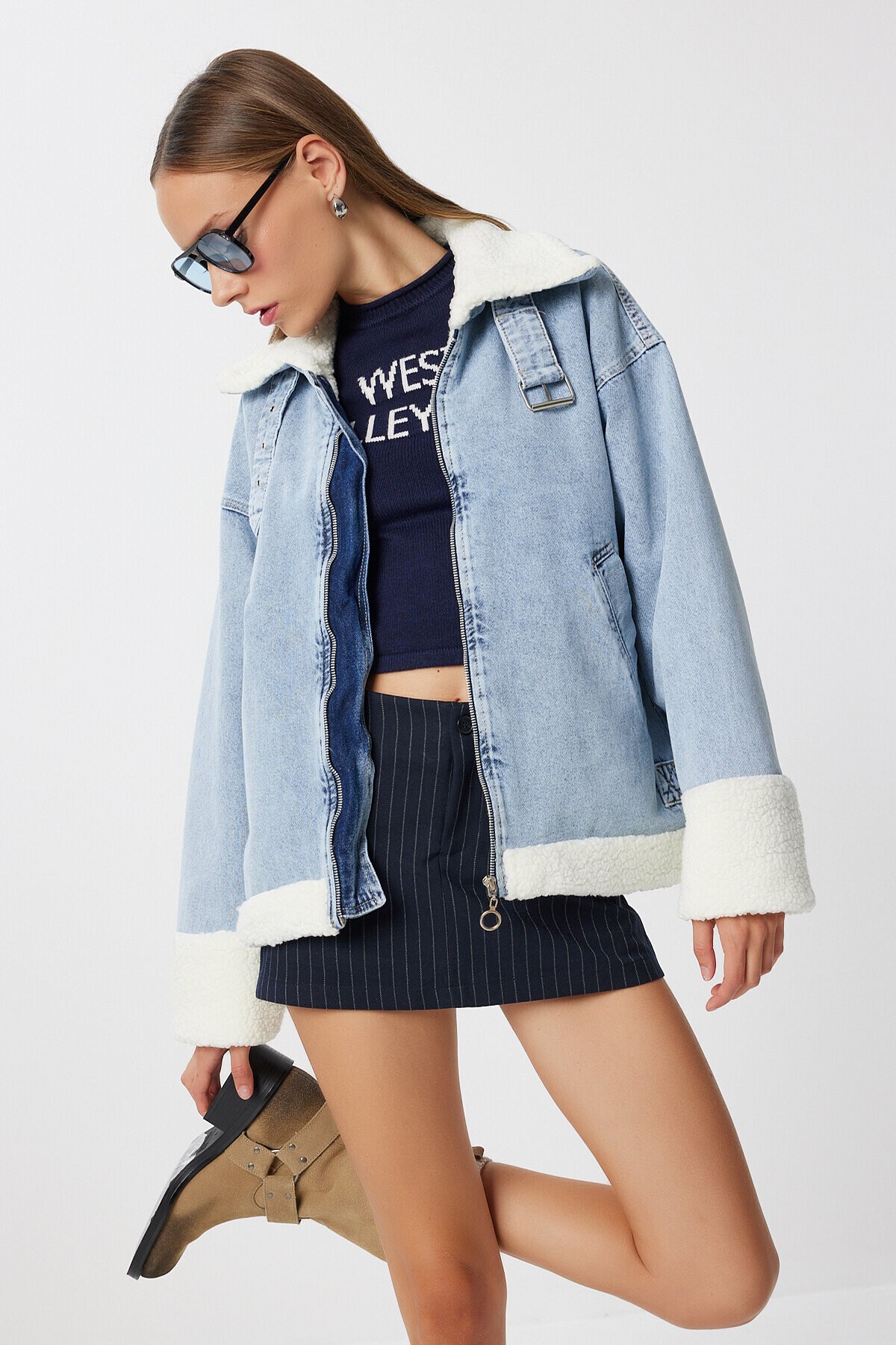 Peluş Detaylı Oversize Denim Ceket AÇIK MAVİ LAN0055