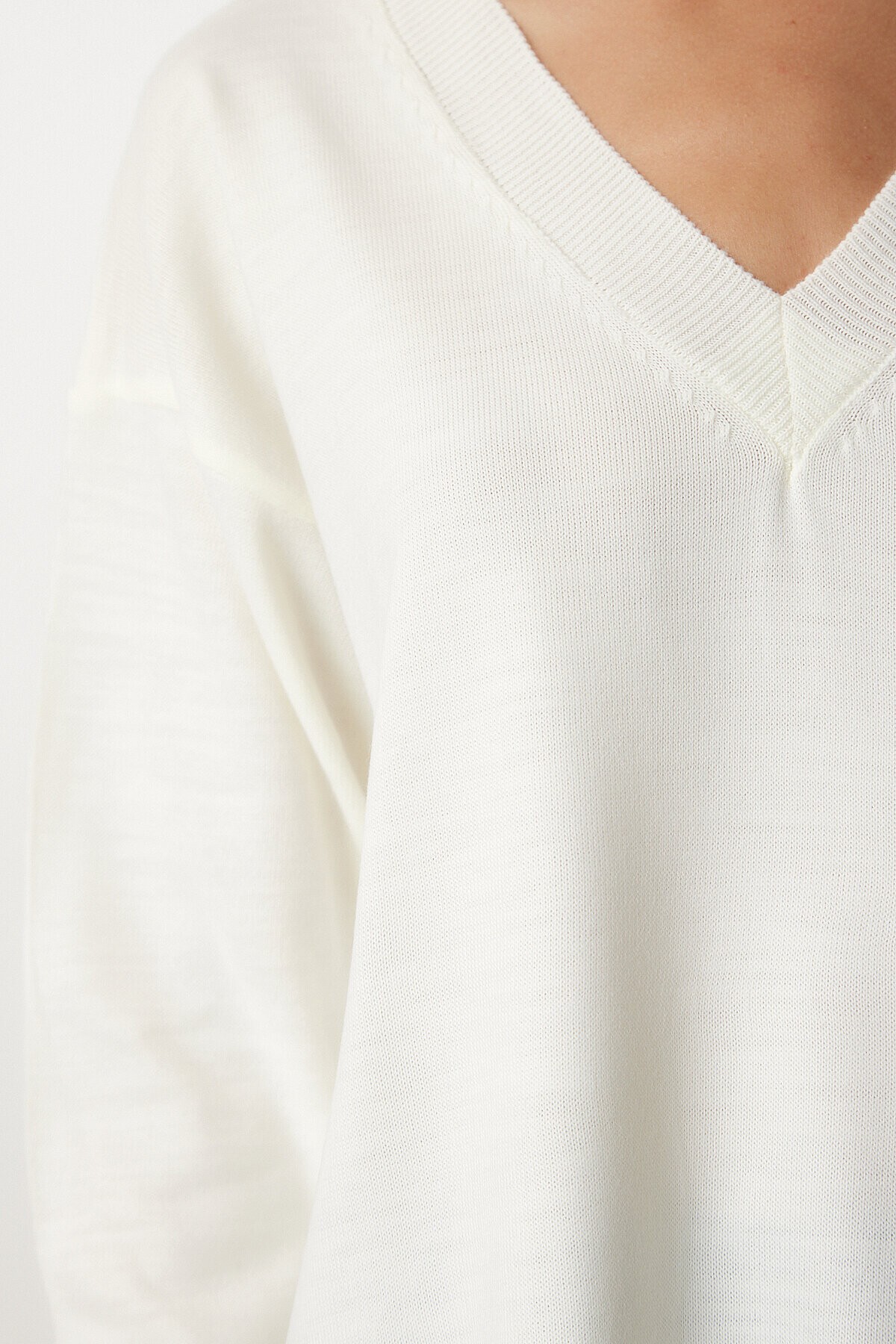 V Yaka Oversize Triko Kazak KEMİK LBV0026