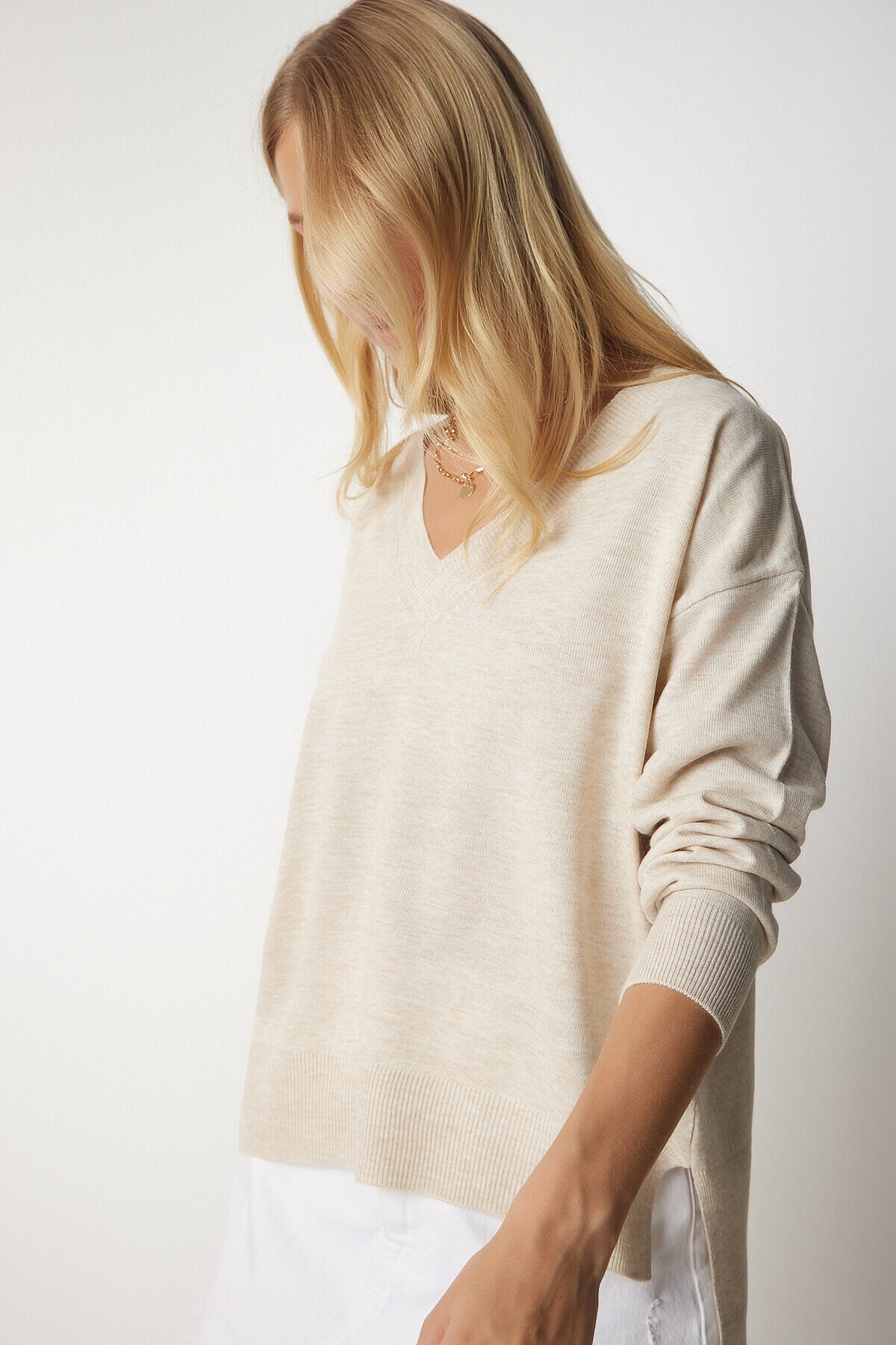 V Yaka Oversize Triko Kazak KREM LBV0026