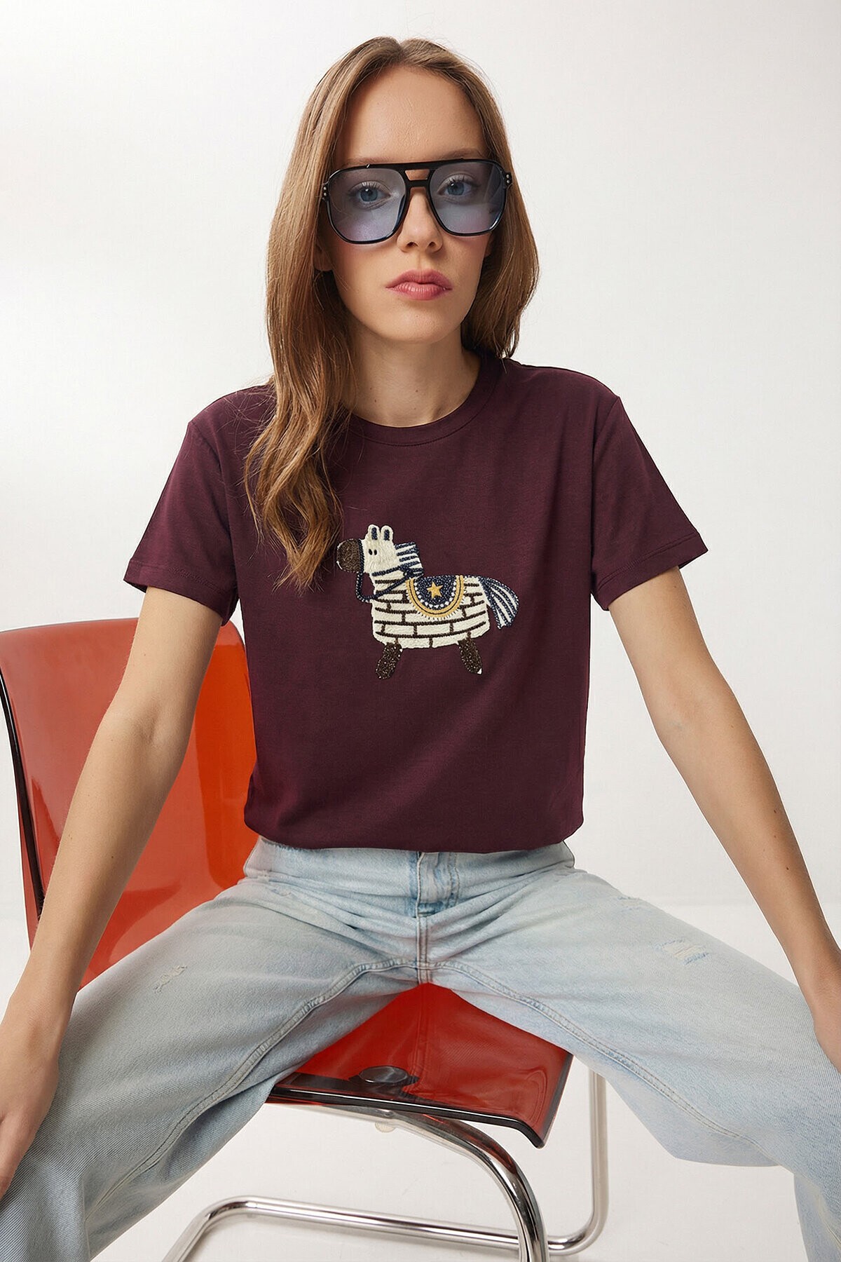 Armalı Nakışlı Pamuklu Örme T-shirt MÜRDÜM LCR0114