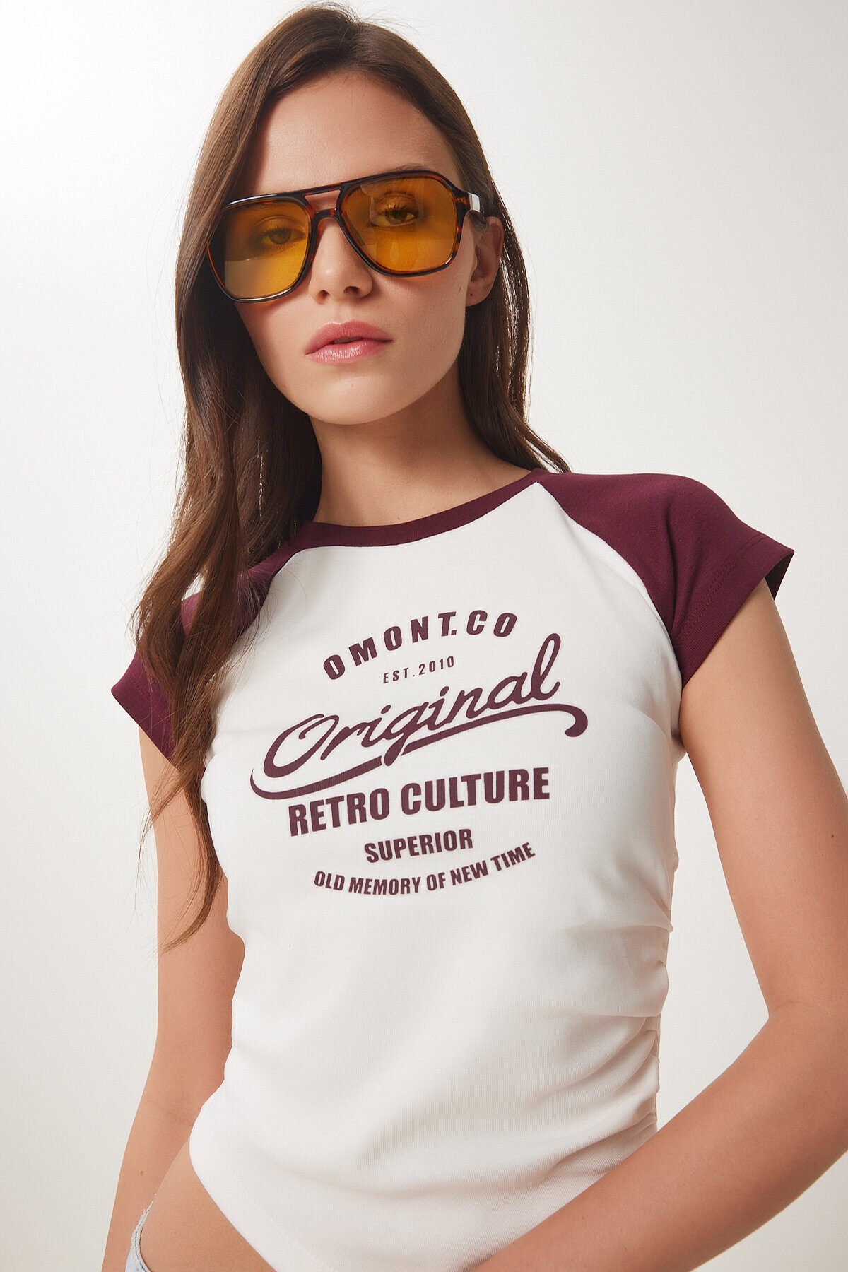 Kontrast Renkli Baskılı Örme T-shirt BORDO KEMİK LCR0062