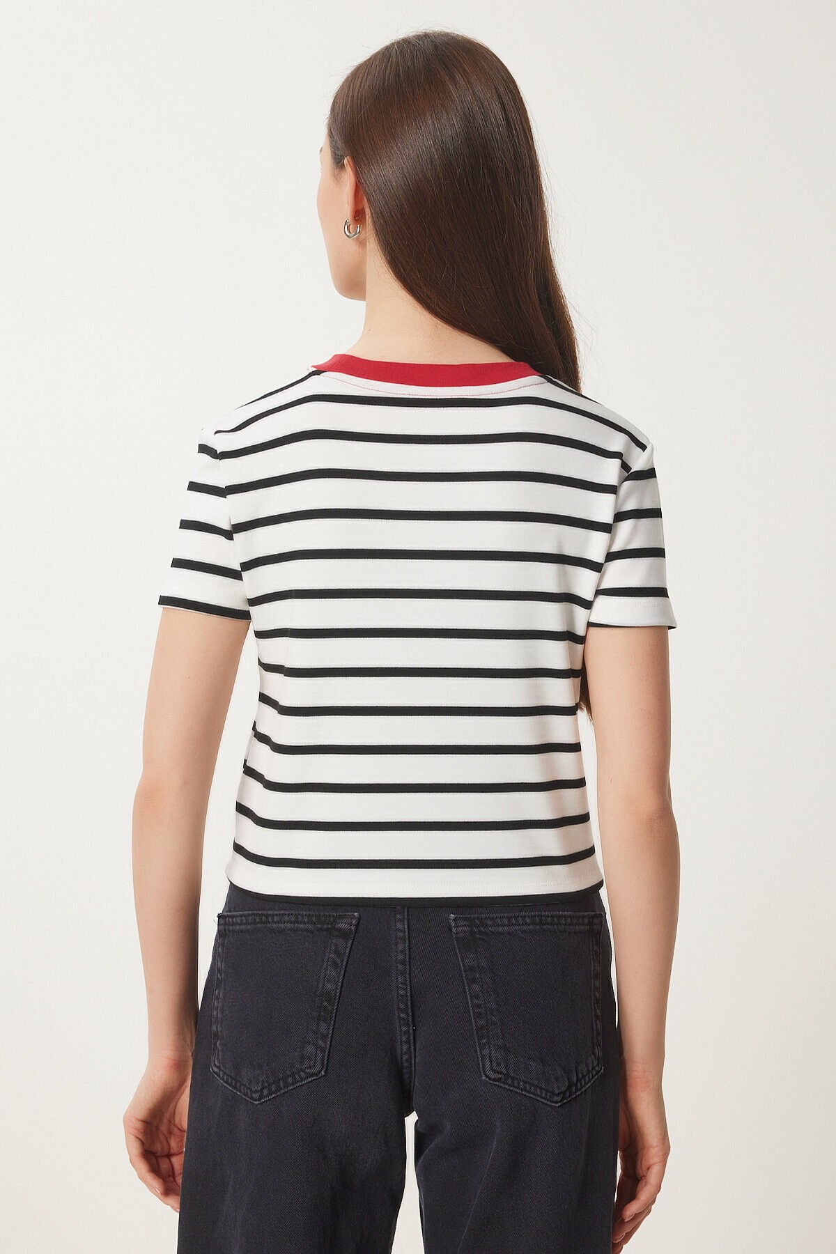 Nakışlı Çizgili Kısa Örme T-Shirt BEYAZ LCR0019