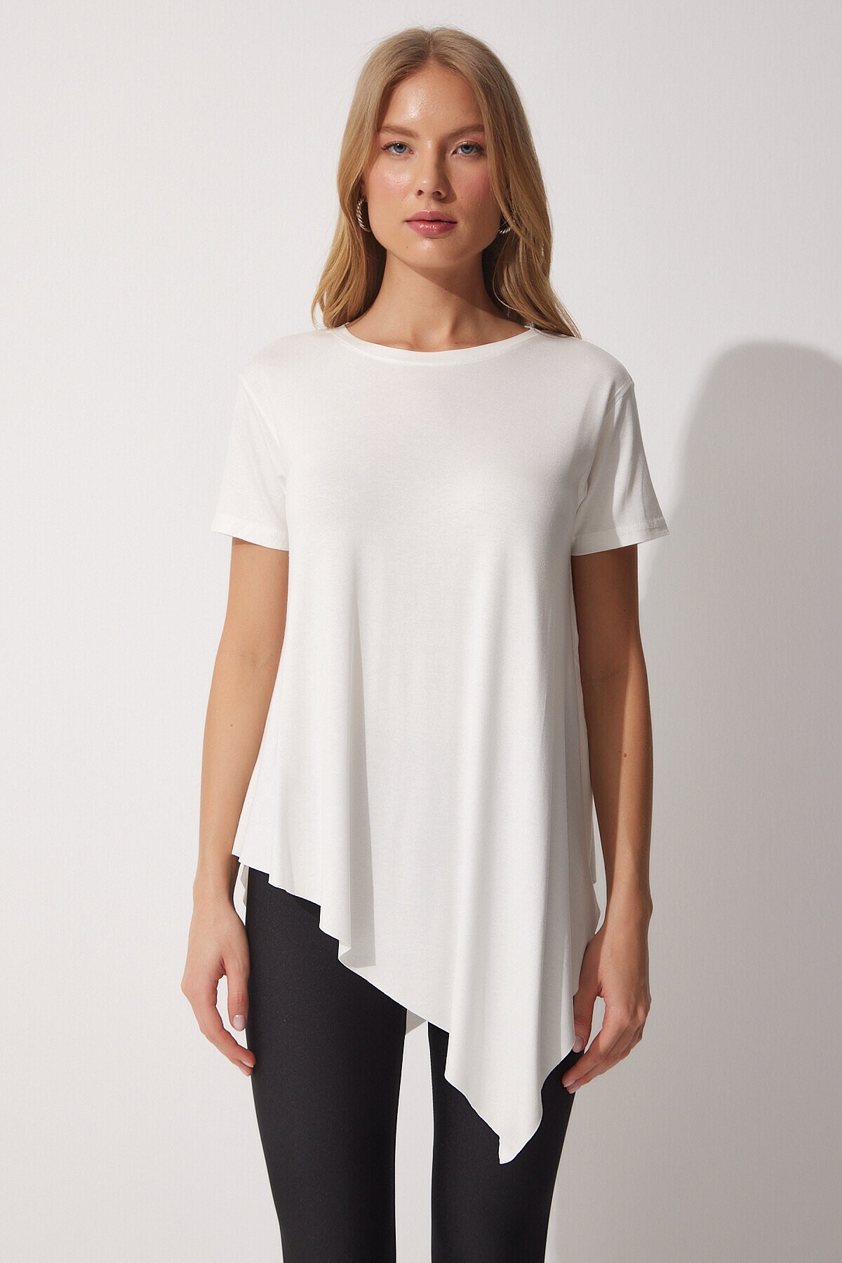 Asimetrik Örme T-shirt BEYAZ LEN0005