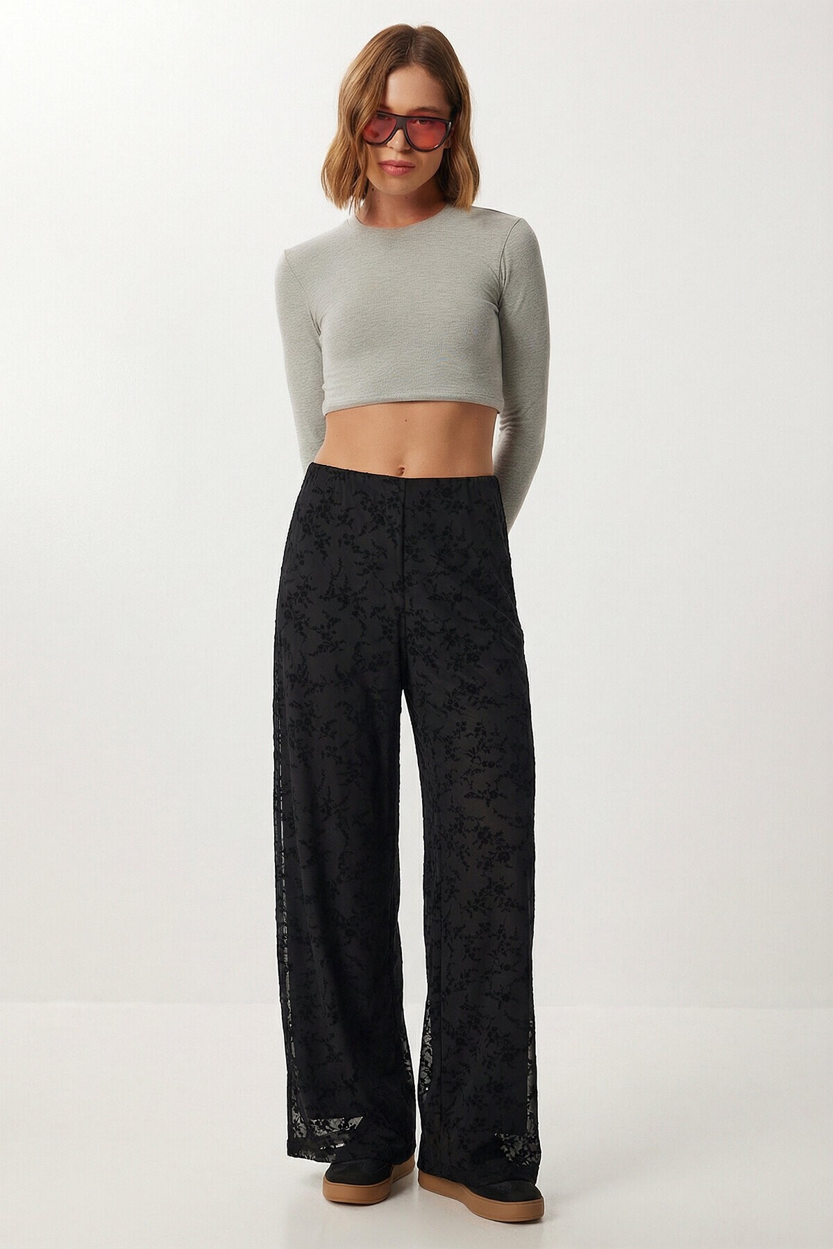 Çiçek Desenli Dokulu Pantolon SİYAH LCR0107