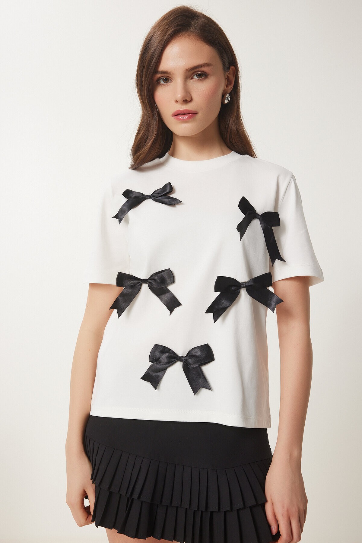 Fiyonklu Pamuklu Örme T-shirt EKRU LCR0028