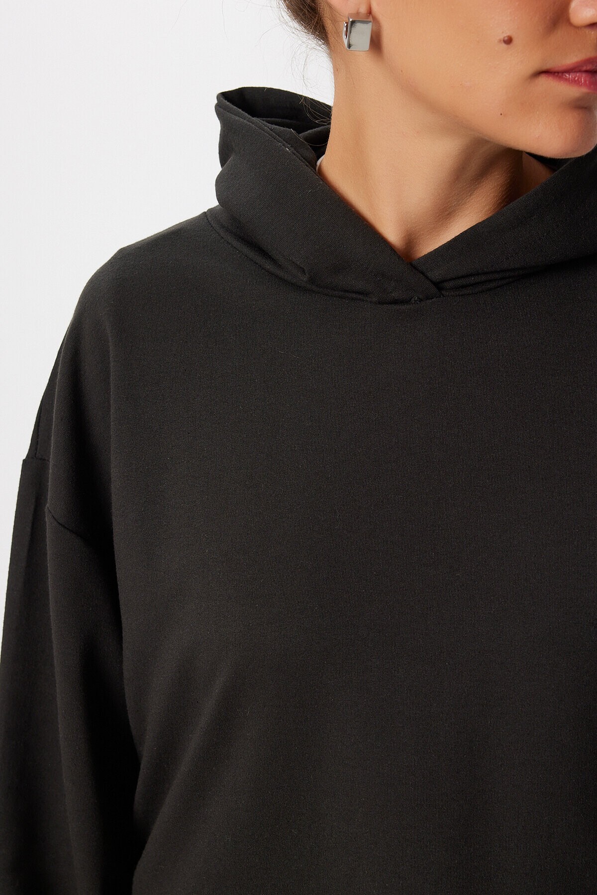 Kapüşonlu Mevsimlik Modal Sweatshirt SİYAH LEN0030
