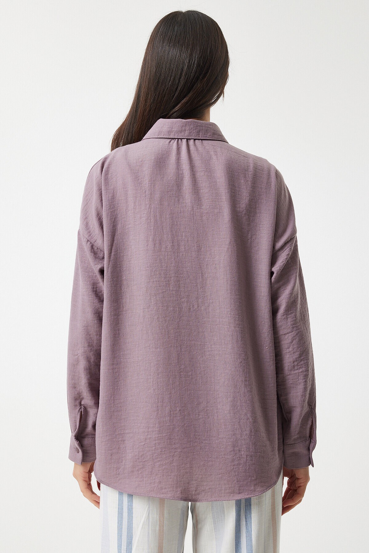 Oversize Basic Keten Ayrobin Gömlek LEYLAK LDD0009