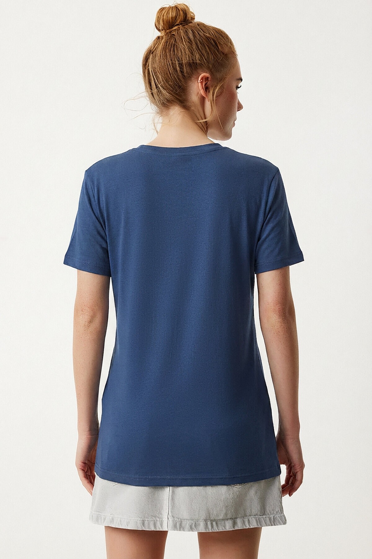 V Yaka Basic Viskon T-shirt KOBALT MAVİ LEN0001