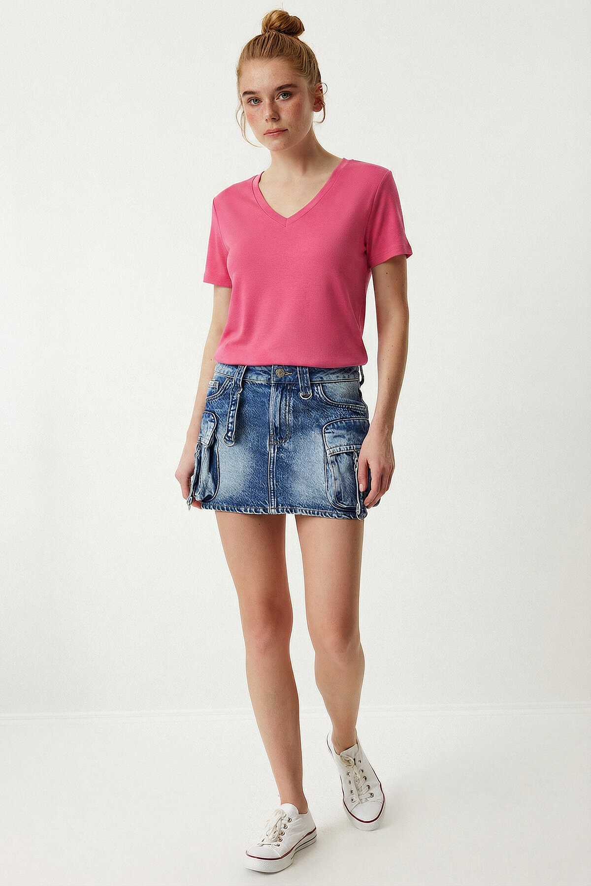 V Yaka Basic Viskon T-shirt KOYU PEMBE LEN0001