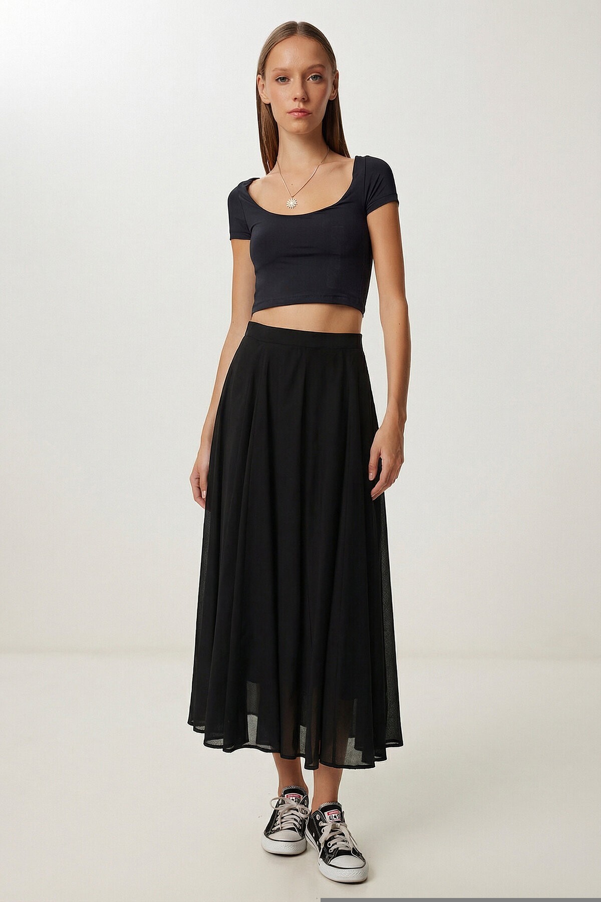 Yazlık Kloş Midi Dokuma Etek SİYAH LCR0110