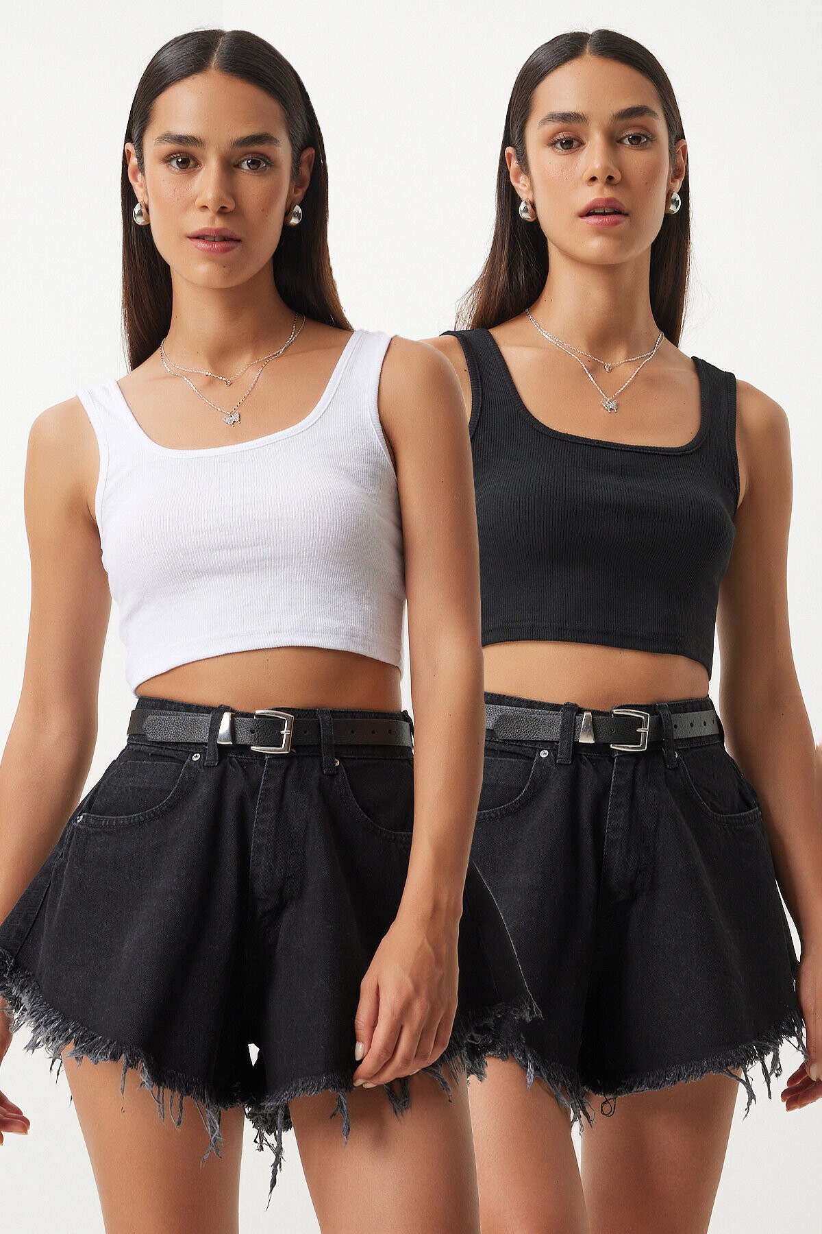 Askılı Crop 2li Paket Örme Bluz SİYAH BEYAZ LGT0003