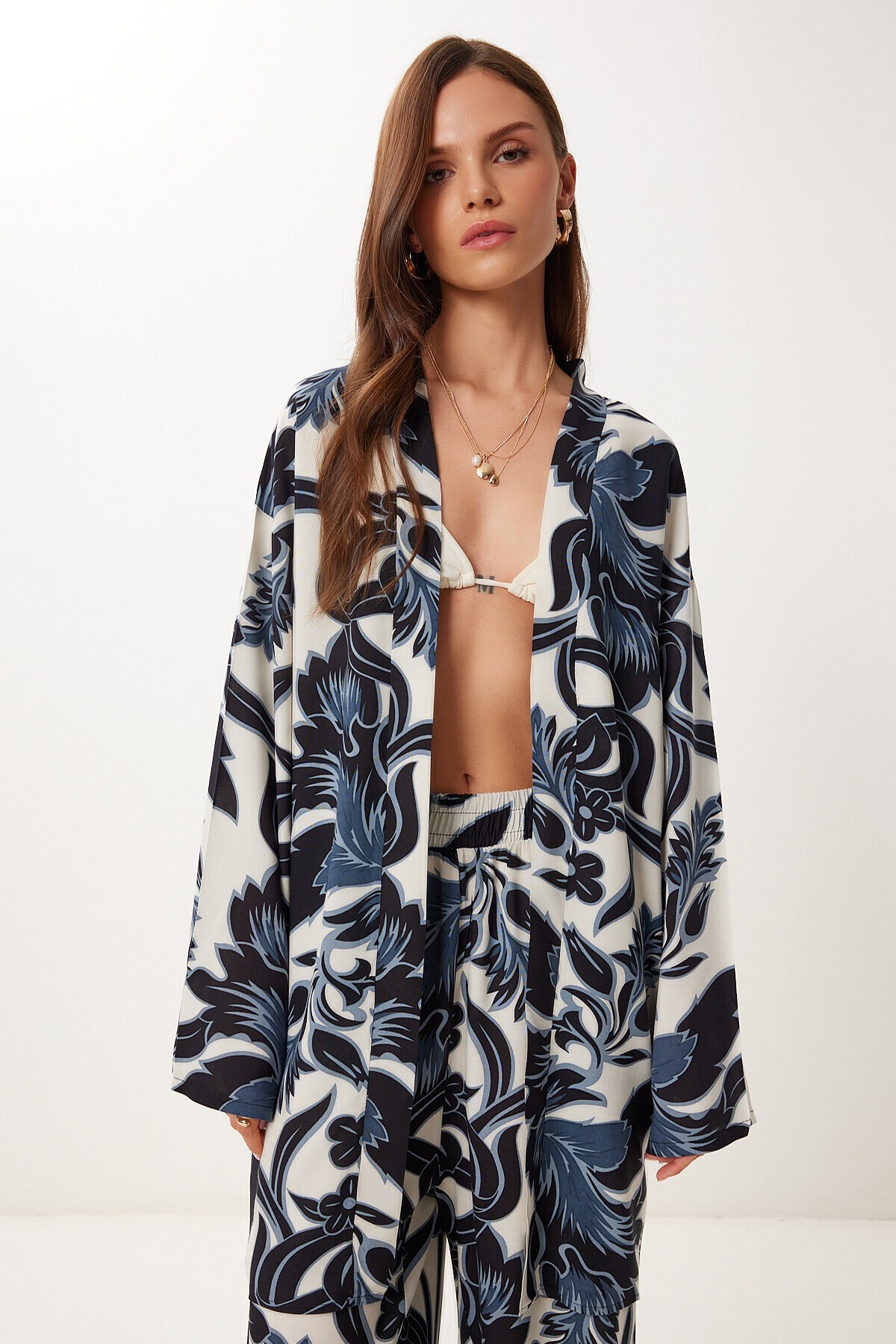Desenli Yazlık Viskon Kimono Pantolon Takım FÜME KEMİK LJE0003