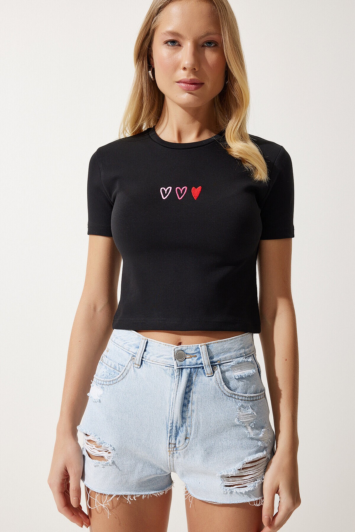 Kalp Nakışlı Crop Örme T-shirt SİYAH LMX0064