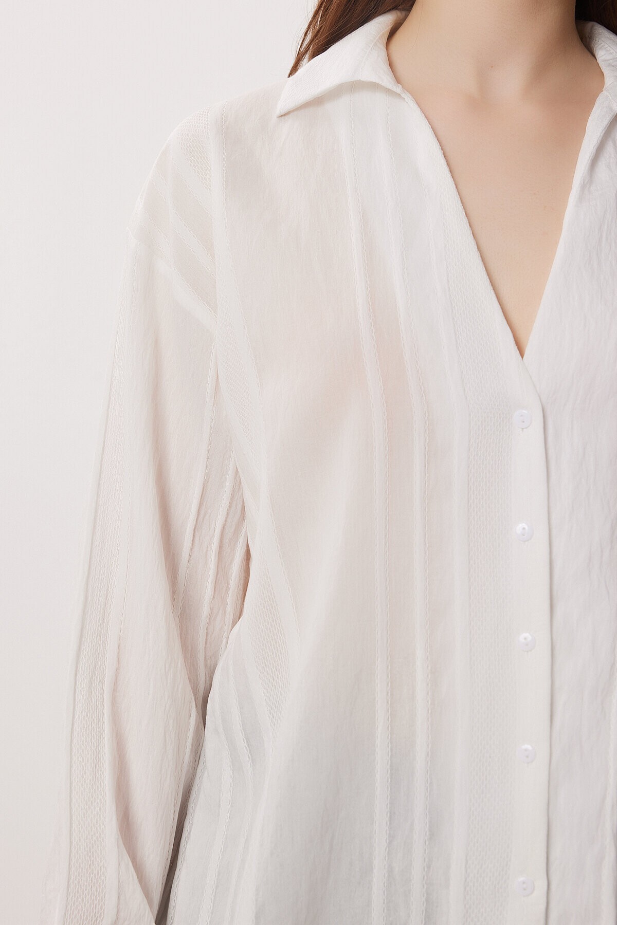 Oversize İşlemeli Dokuma Gömlek EKRU LDZ0062