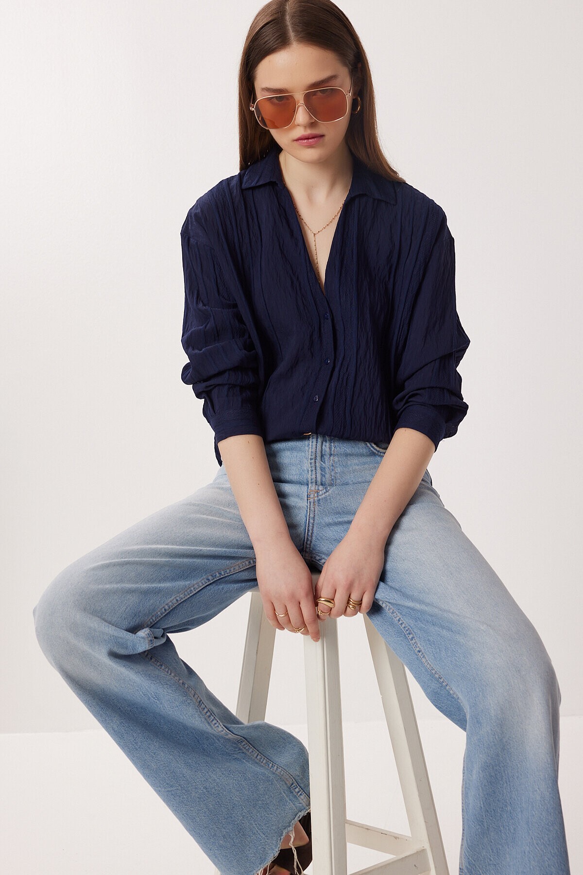 Oversize İşlemeli Dokuma Gömlek LACİVERT LDZ0062