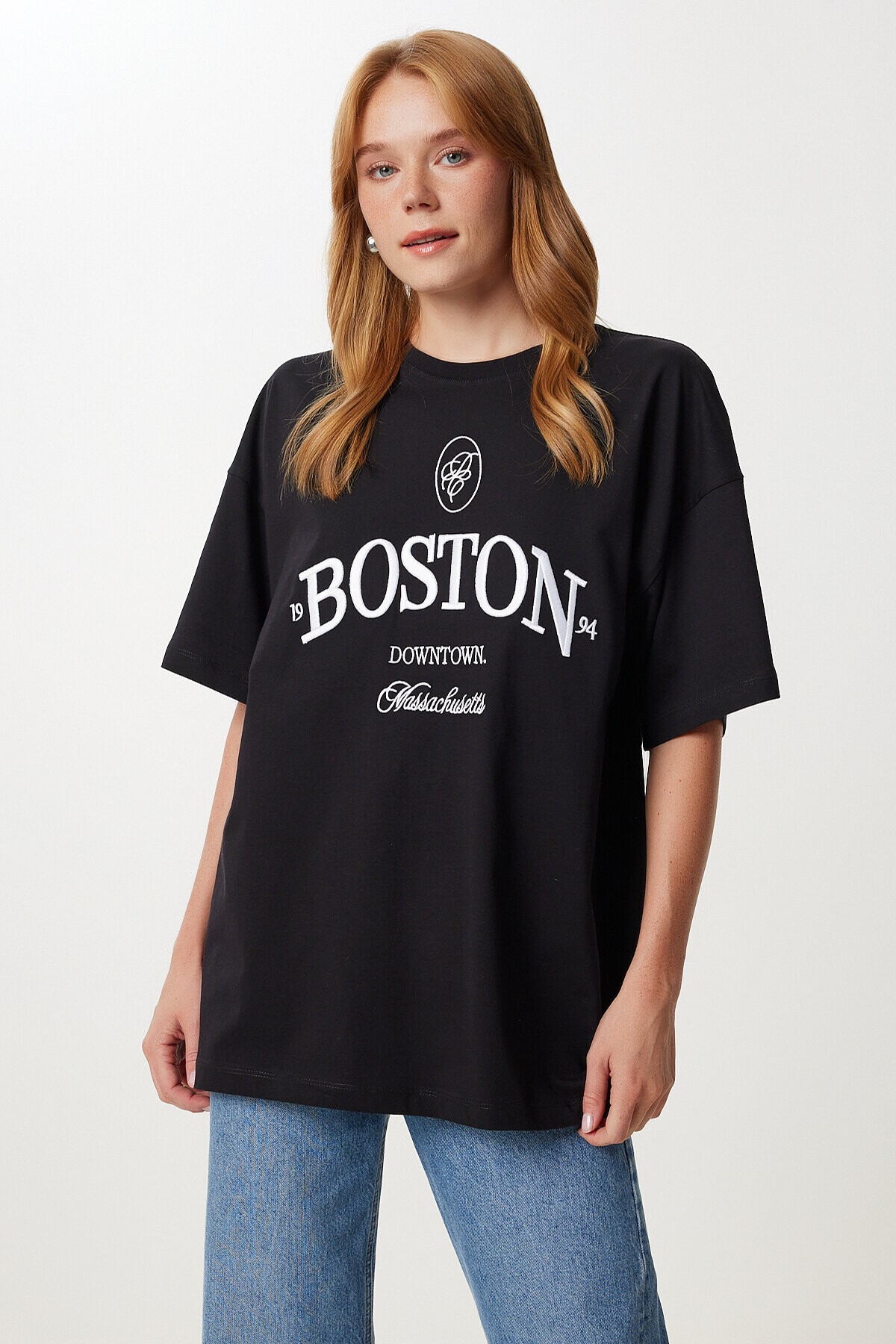 Nakış İşlemeli Oversize Örme T-shirt SİYAH LKT0014