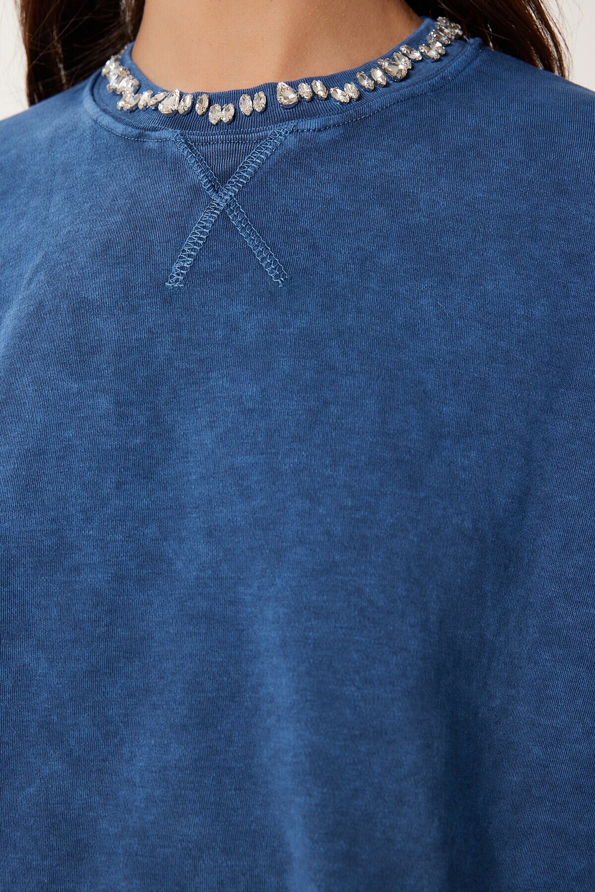 Taş Detaylı Yıkamalı Pamuklu Örme T-shirt LACİVERT LHC0014