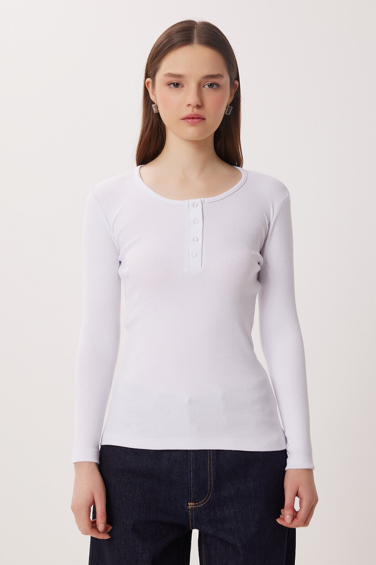Çıtçıtlı Fitilli Örme Bluz BEYAZ LRN0015