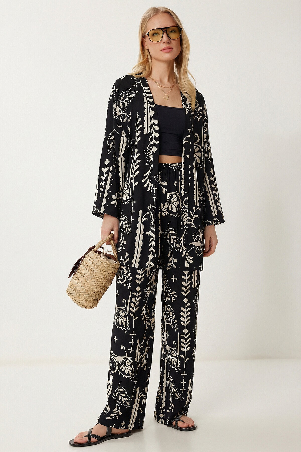 Desenli Yazlık Viskon Kimono Pantolon Takım SİYAH EKRU LRN0013