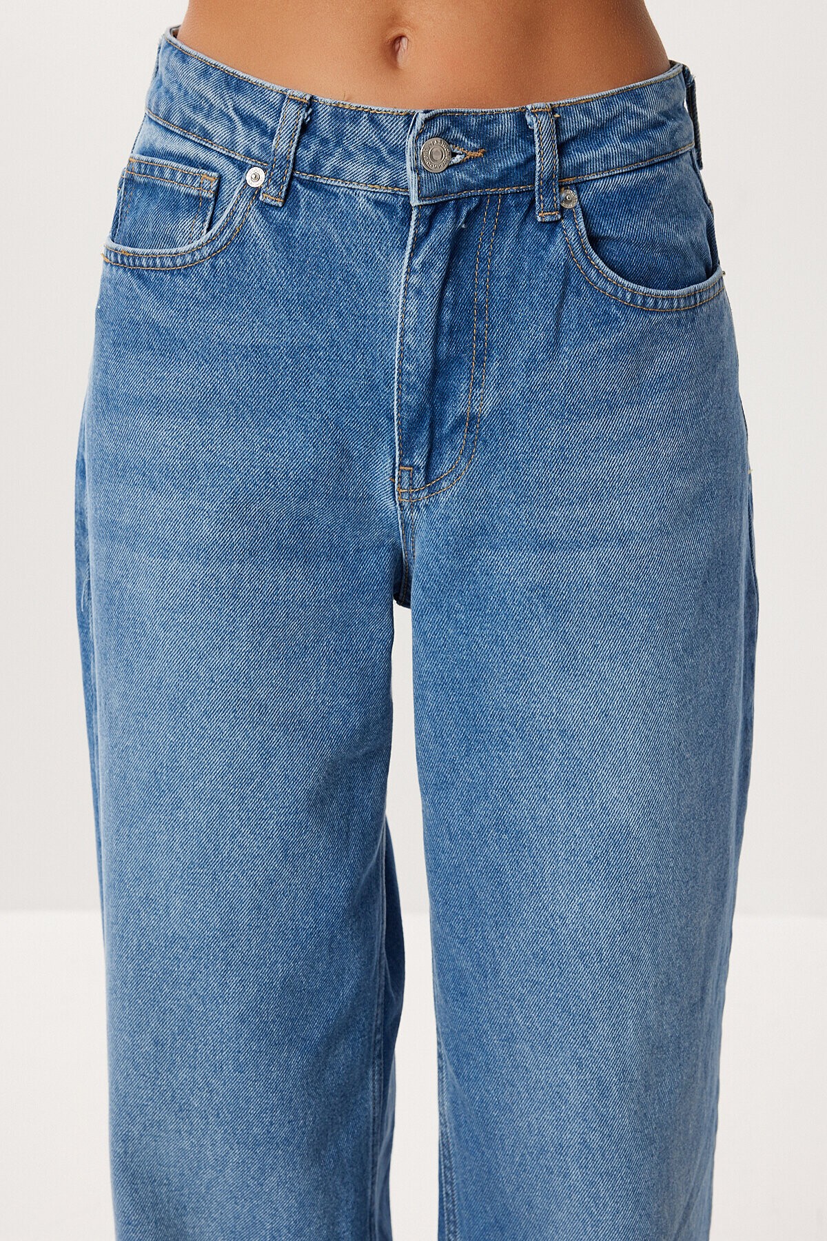 Düz Paça Yüksek Bel Jean P0288 ORTA MAVİ LRI0019