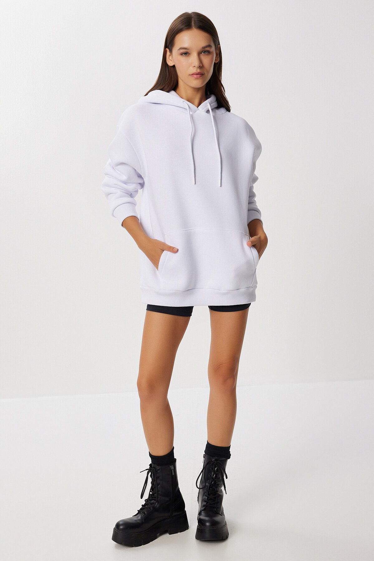 Kapüşonlu Oversize Şardonlu Örme Sweatshirt BEYAZ LEN0042