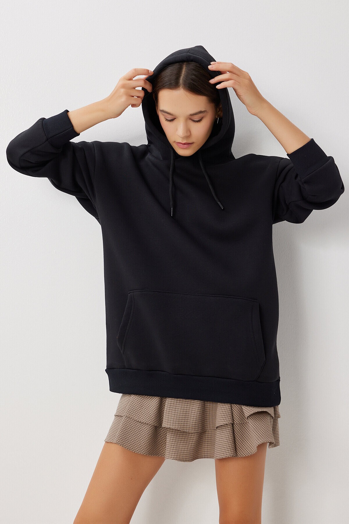 Kapüşonlu Oversize Şardonlu Örme Sweatshirt SİYAH LEN0042