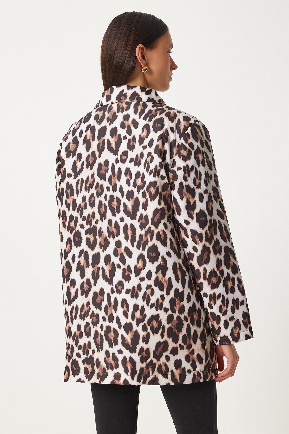 Leopar Desenli Şişme Mont SİYAH BEJ LNT0004