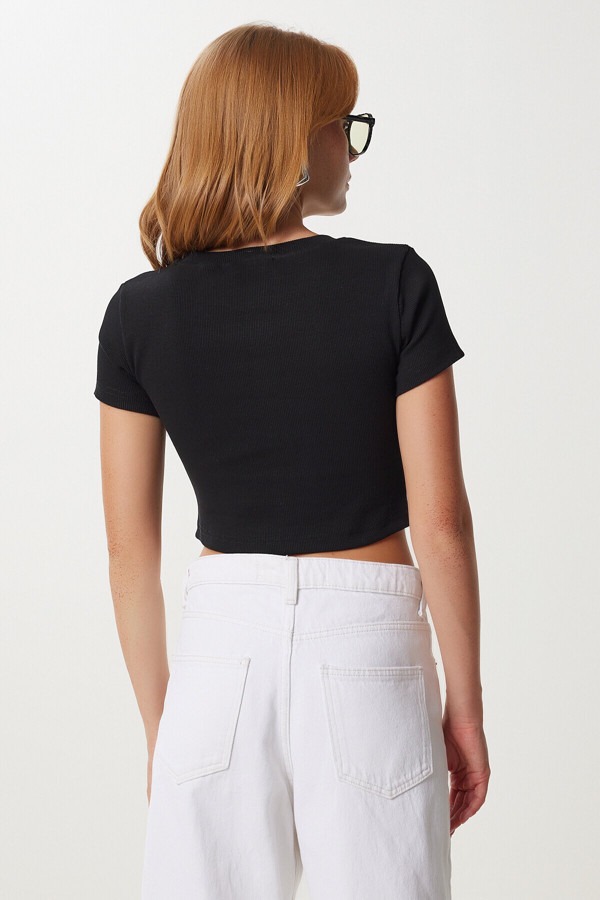 Ayıcık Nakışlı Fitilli Örme Crop T-shirt SİYAH LZH0015