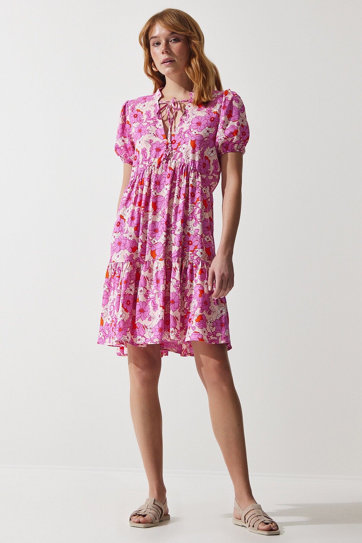 Çiçekli Yazlık Viskon Kloş Elbise PEMBE LUB0088