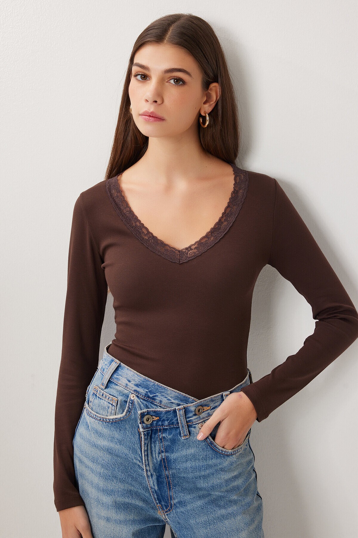 Dantel Detaylı Örme Bluz KAHVERENGİ LUB0312