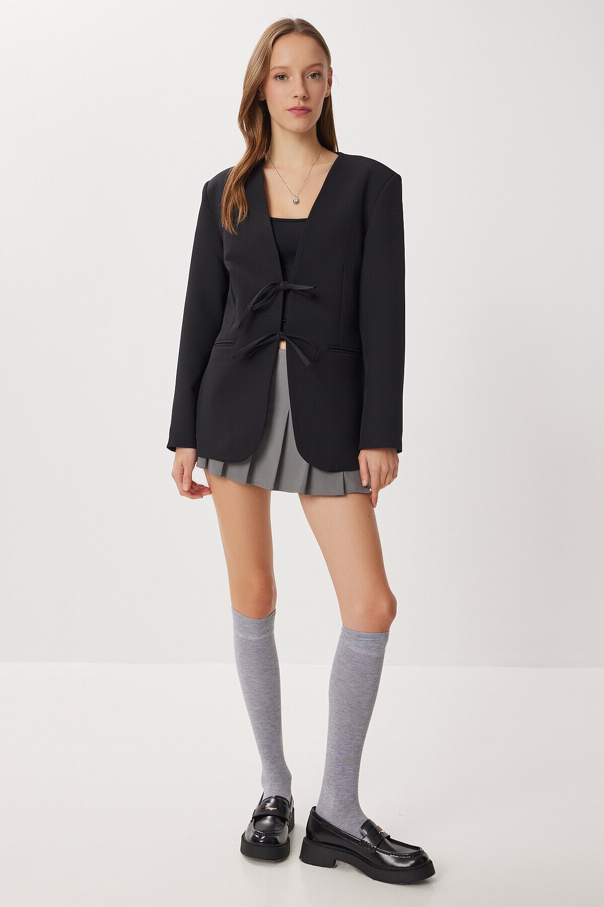 Fiyonk Detaylı Vatkalı Blazer Ceket SİYAH LXA0016