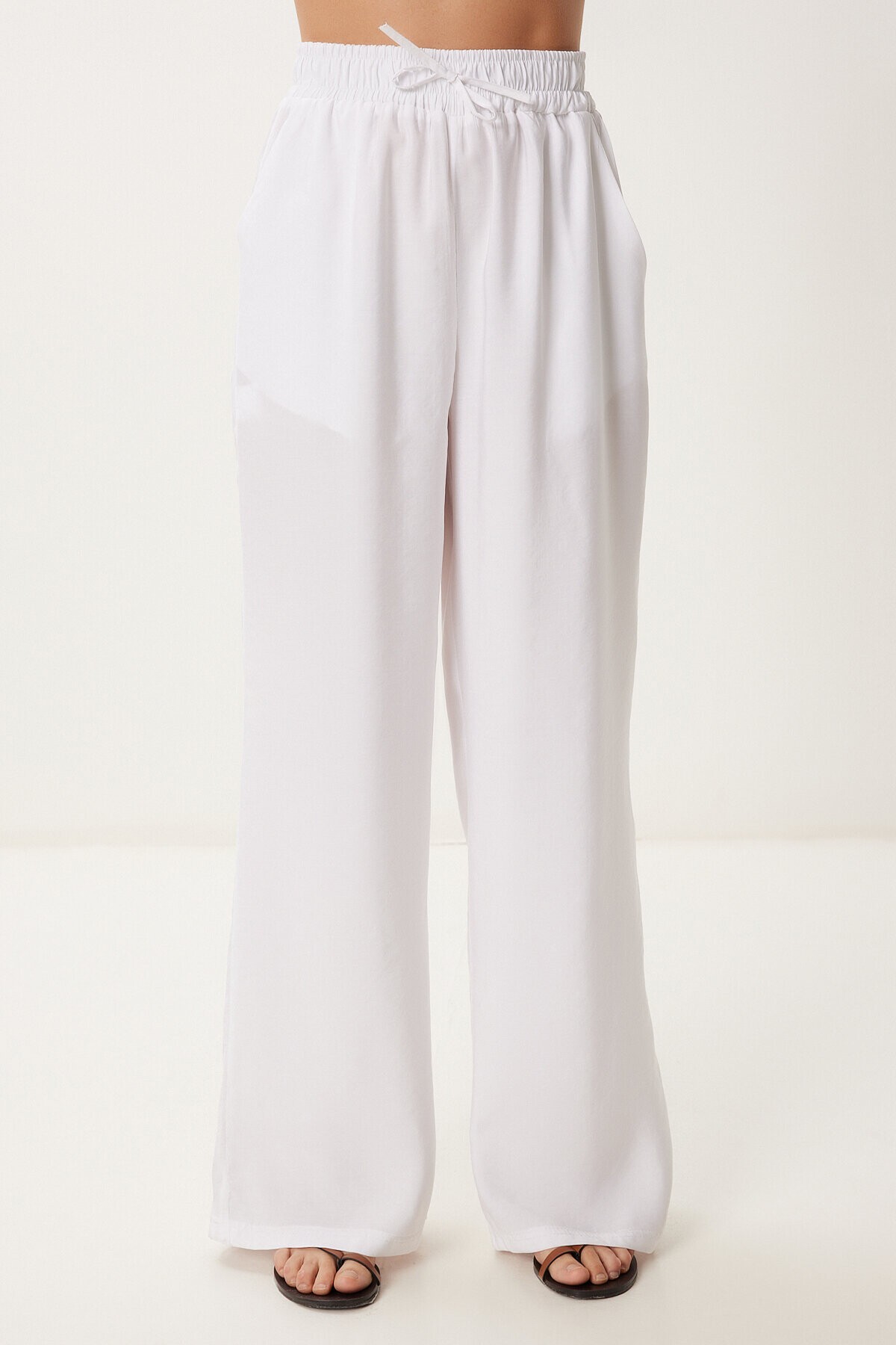 Askılı Modal Bluz Pantolon Takım BEYAZ LRV0108