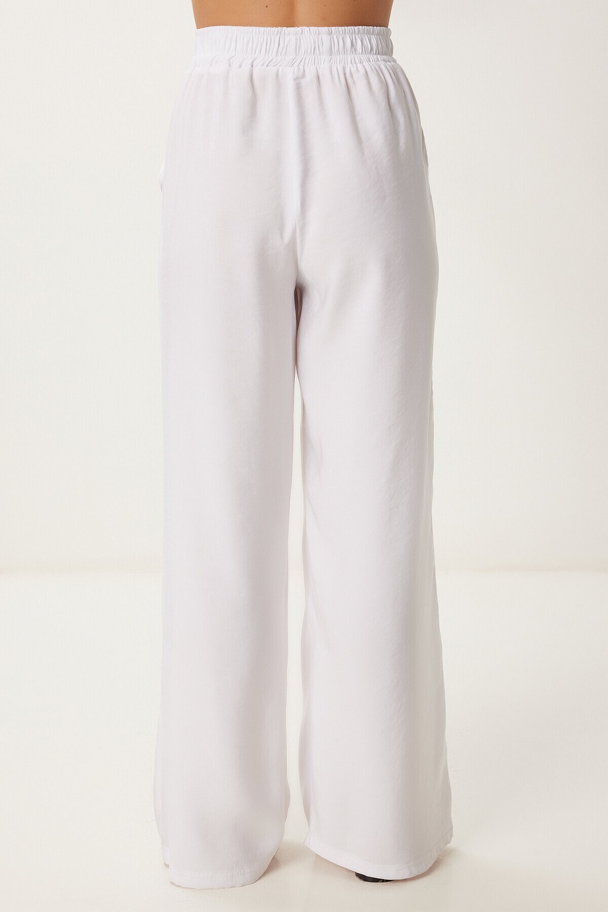 Askılı Modal Bluz Pantolon Takım BEYAZ LRV0108