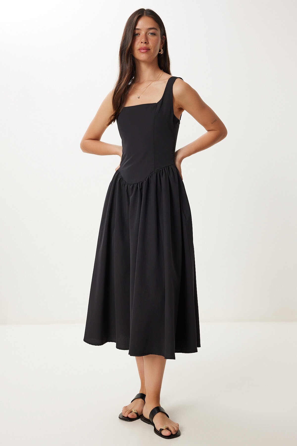 Askılı Yazlık Midi Poplin Elbise SİYAH LRG0030