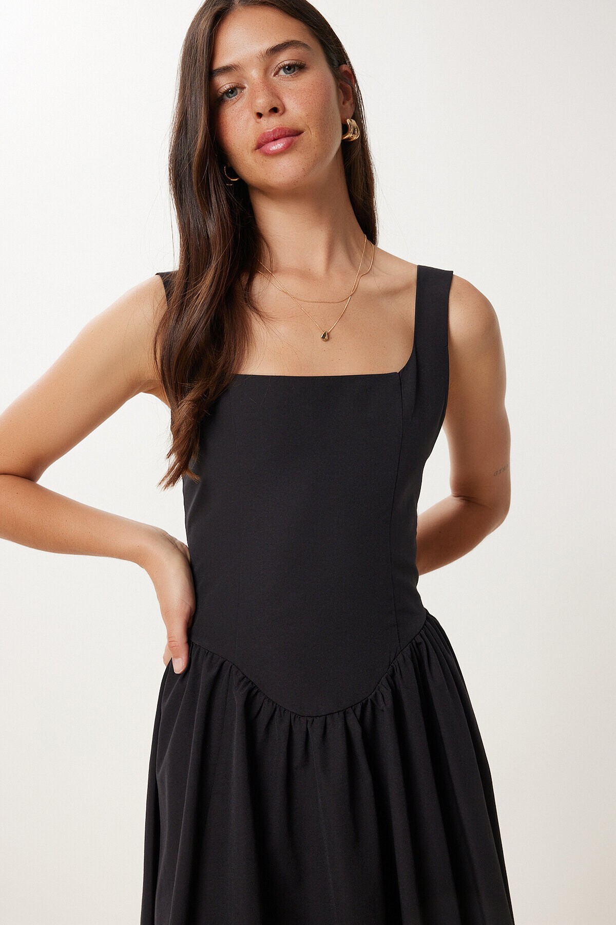 Askılı Yazlık Midi Poplin Elbise SİYAH LRG0030