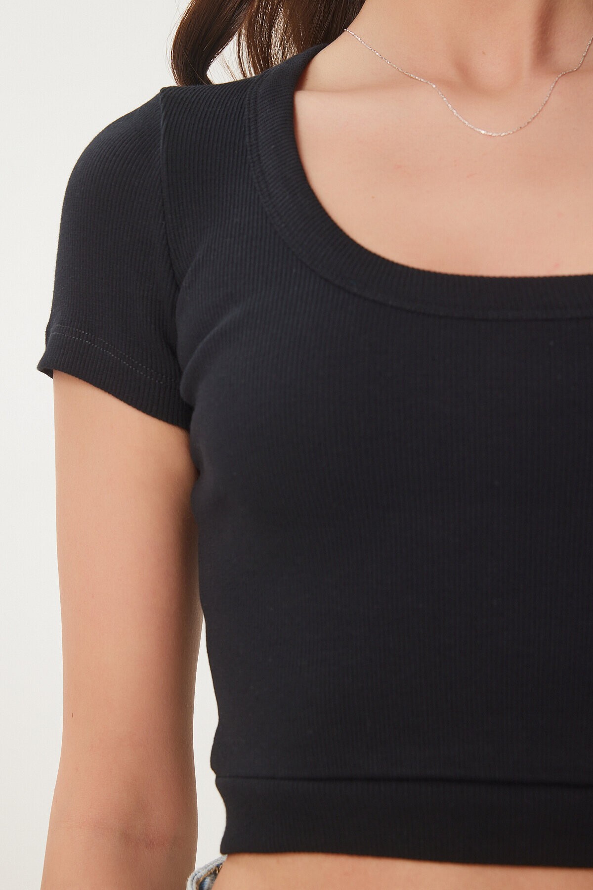 Basic Fitilli Crop Örme Bluz SİYAH LUS0109
