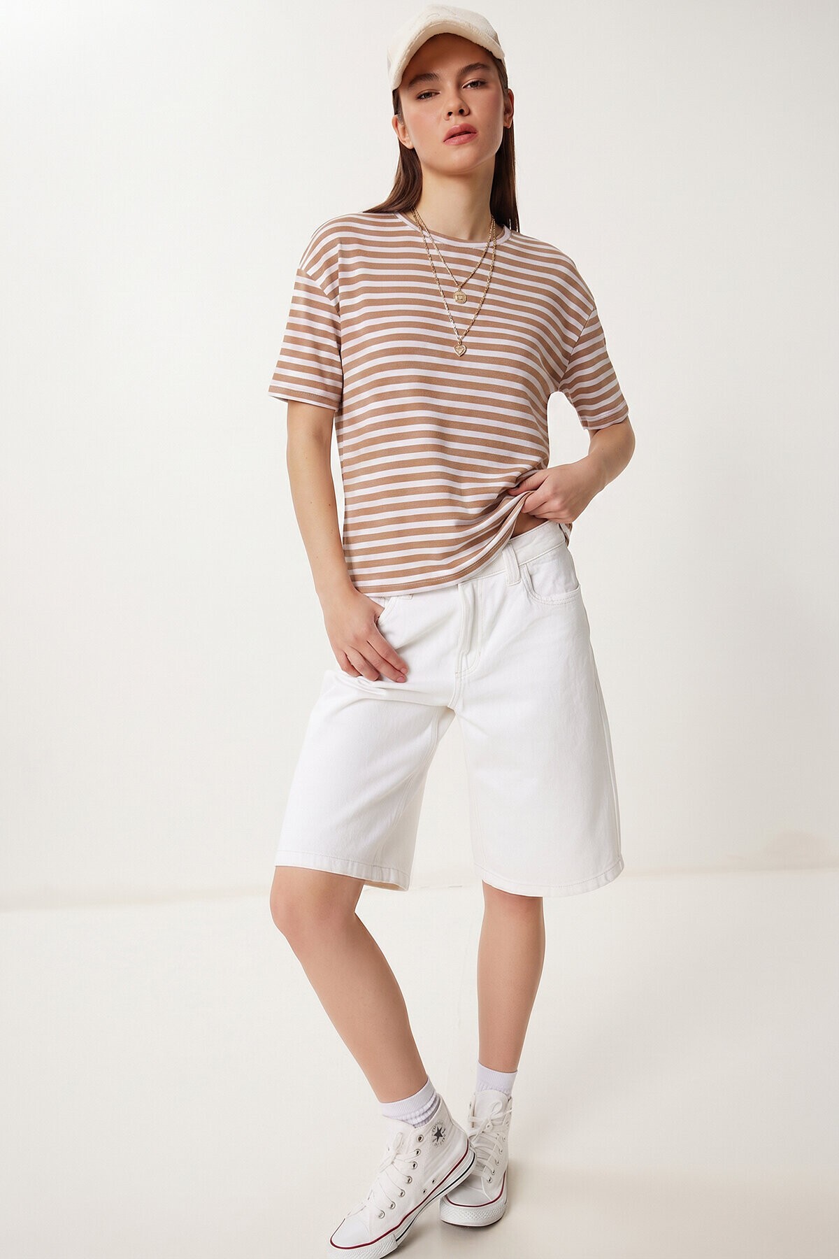 Çizgili Oversize Viskon T-shirt BİSKÜVİ BEYAZ LRN0041