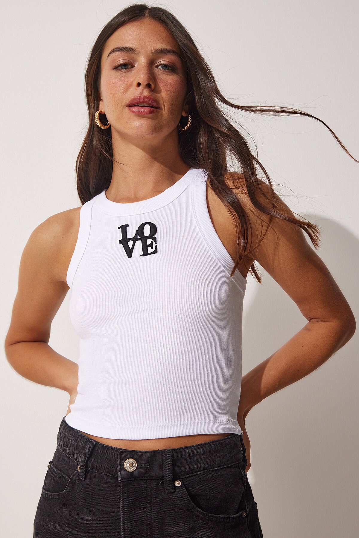 Halter Yaka Nakışlı Fitilli Crop Örme Bluz BEYAZ LUS0044