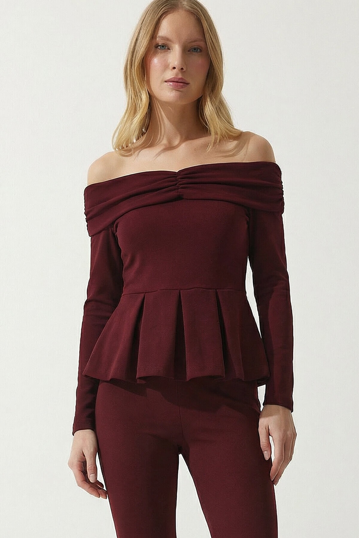 Açık Omuzlu Esnek Örme Alt-Üst Takım BORDO LZH0021