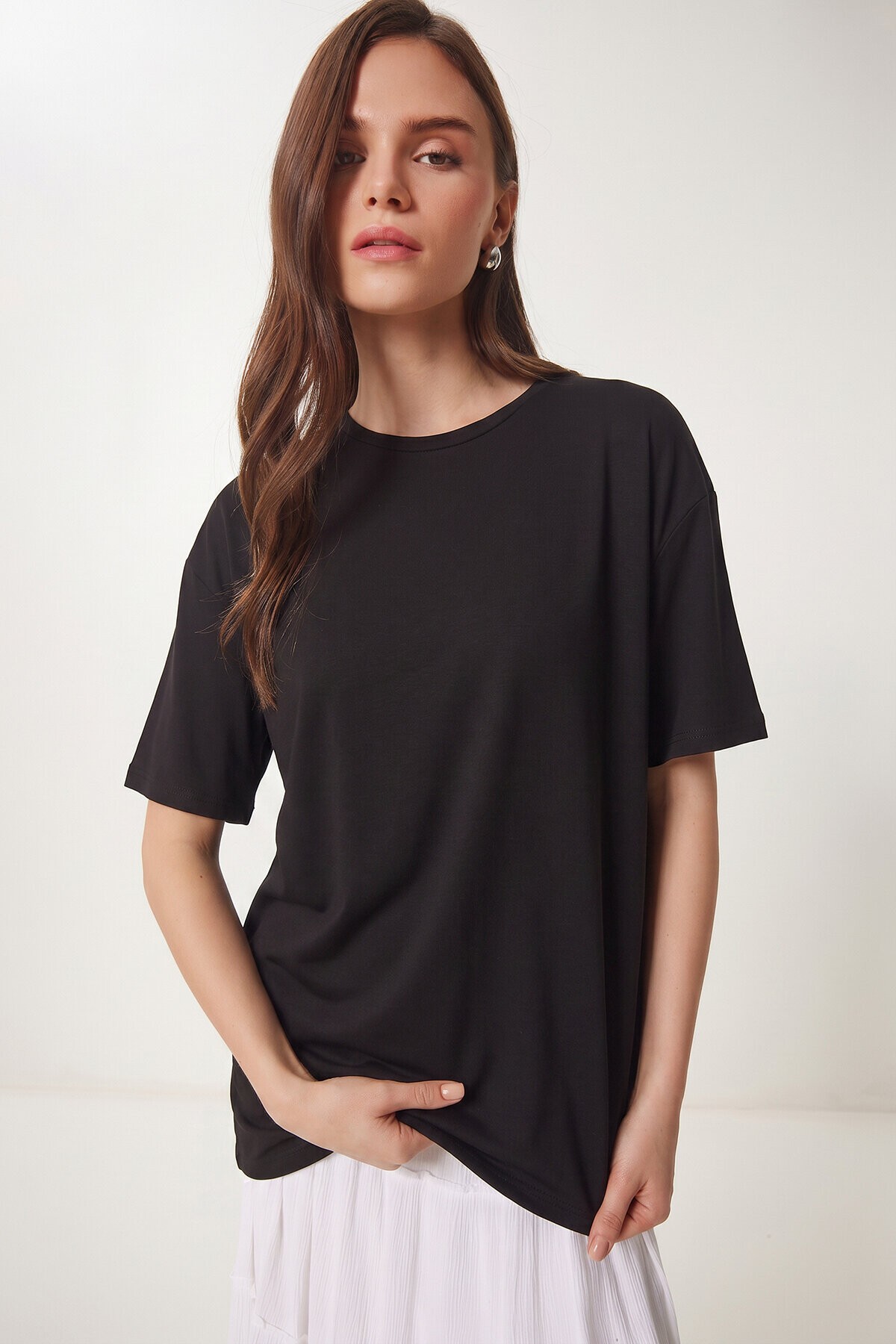 Bisiklet Yaka Oversize Uzun T-shirt SİYAH LRN0052