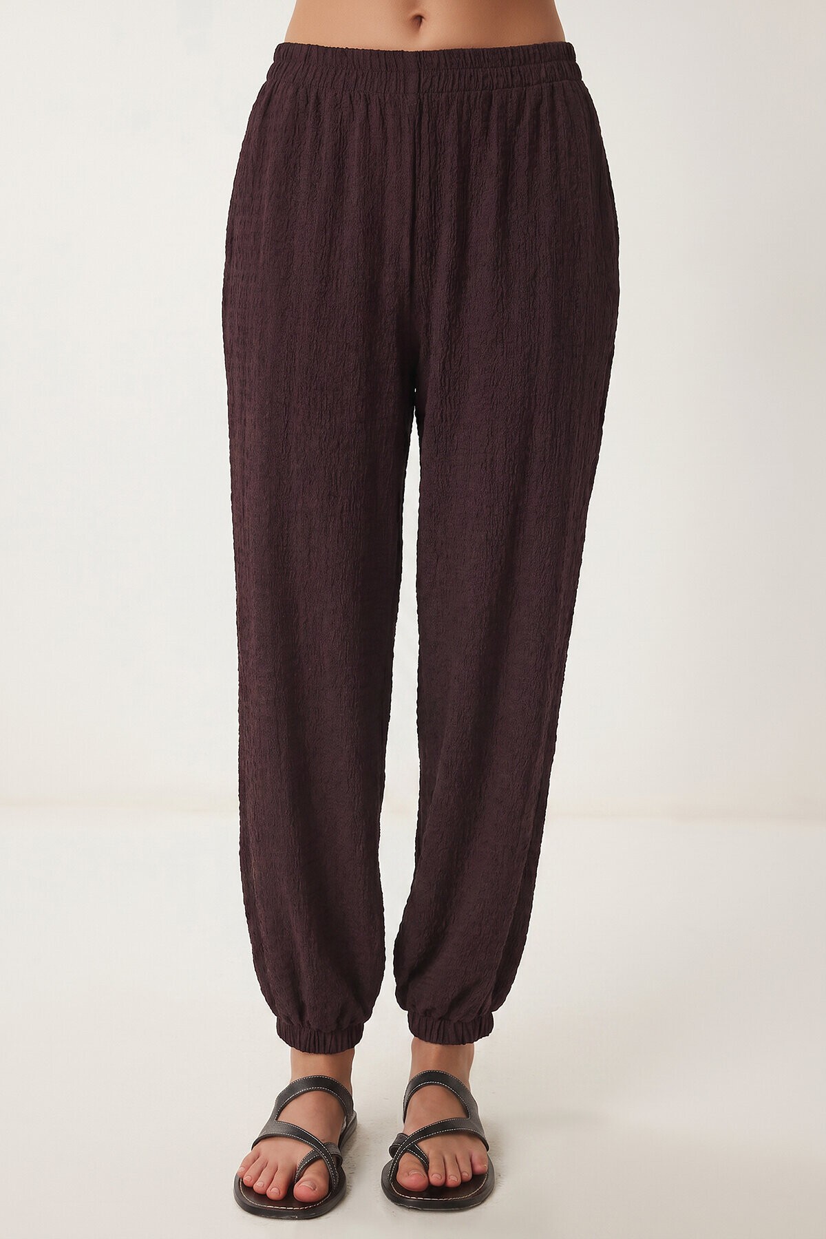 Halter Yaka Bluz Pantolon Krinkıl Takım MÜRDÜM LFW0027