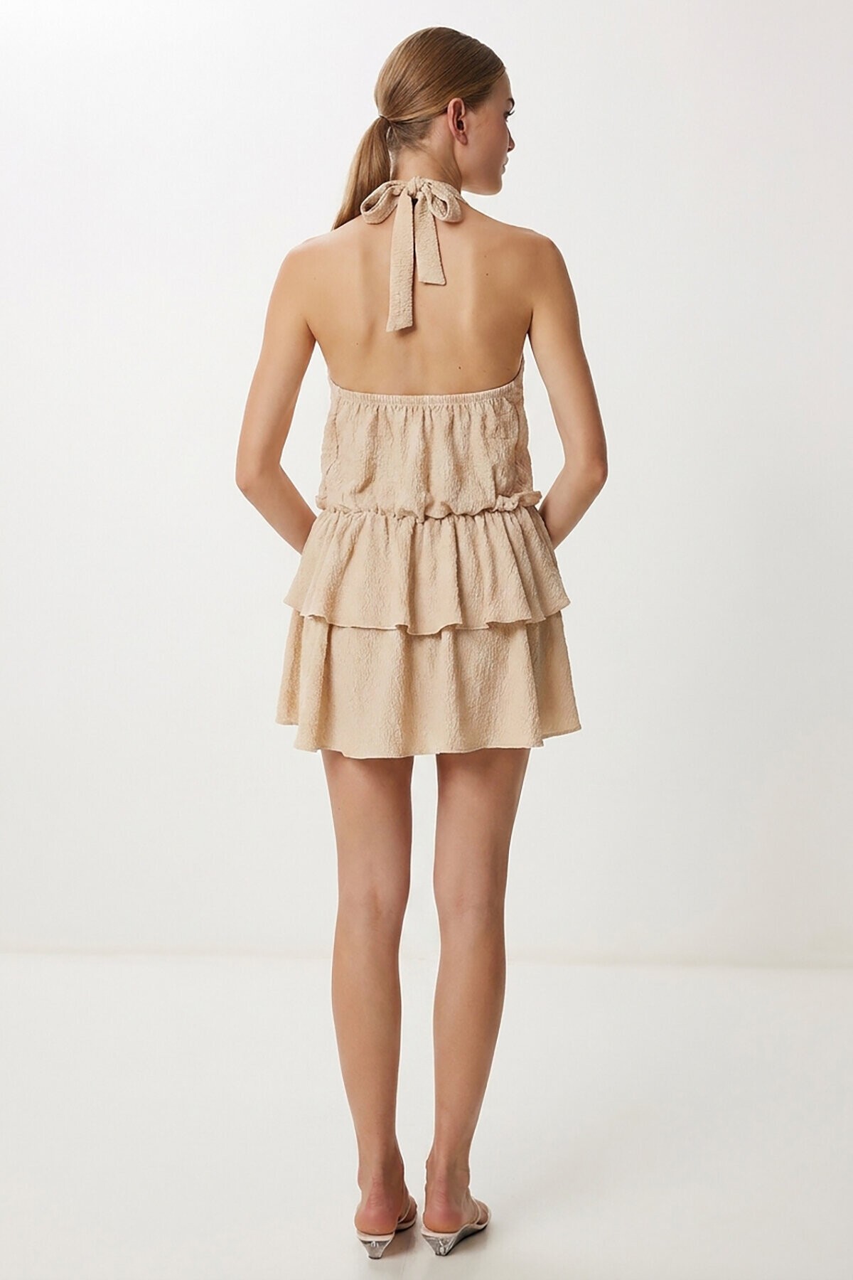 Halter Yaka Katlı Mini Krinkıl Örme Elbise KREM LFW0022