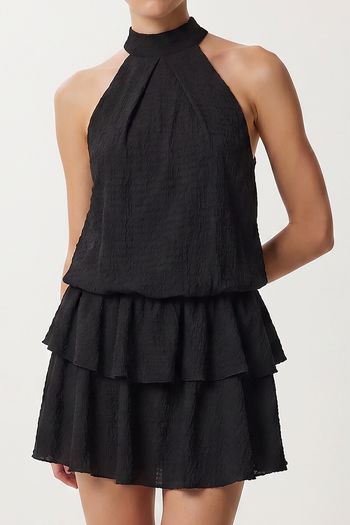 Halter Yaka Katlı Mini Krinkıl Örme Elbise SİYAH LFW0022