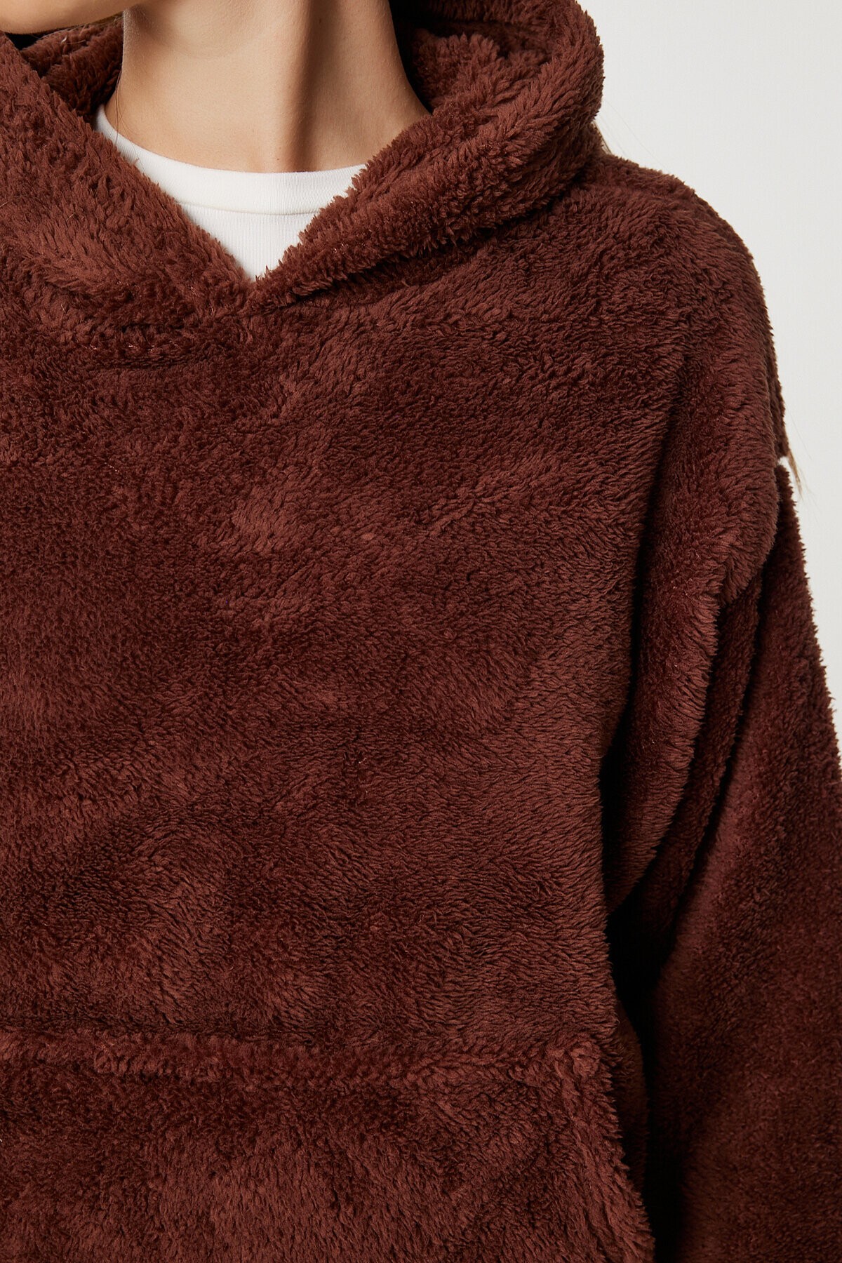 Kapüşonlu Cepli Peluş Sweatshirt KAHVERENGİ LZV0020