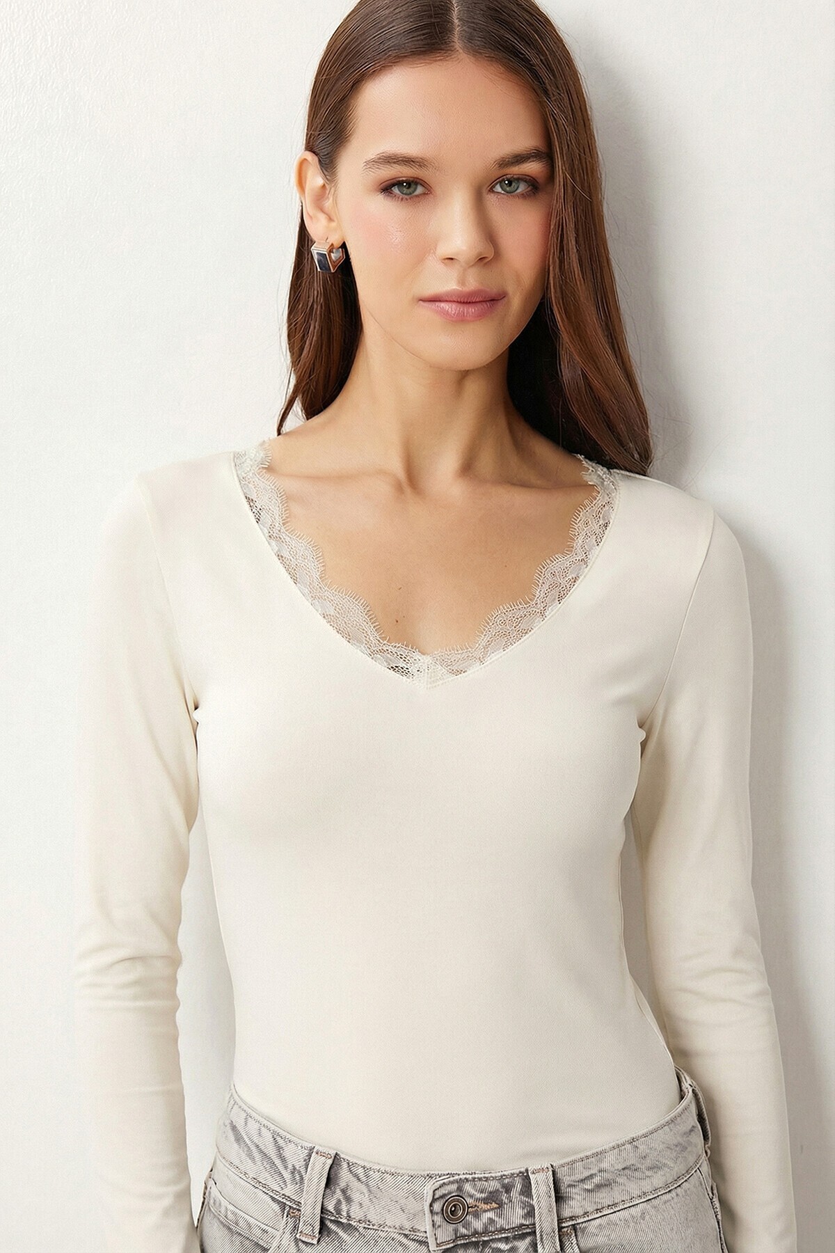 2’li Paket Dantelli Örme Bluz SİYAH KEMİK LDZ0081